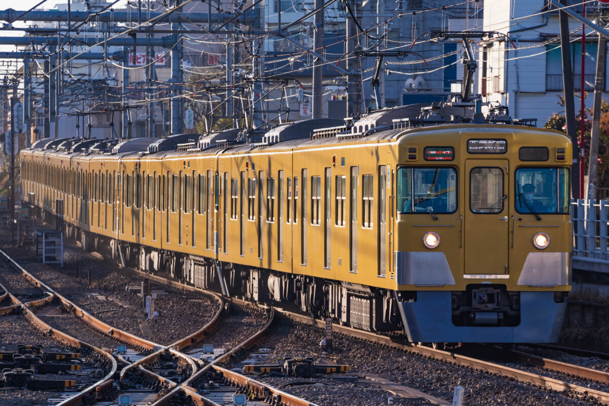 【2024/01/05】電車初め、一年の計は黄色にあり